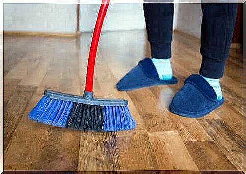 4 methods for polishing wood floors