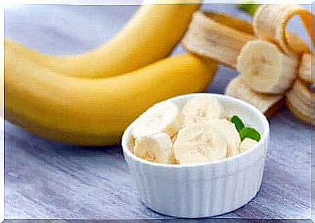 Pure-free coconut ice cream with banana