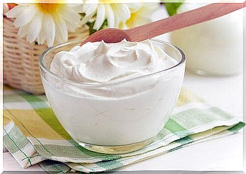 Benefits of Natural Yogurt