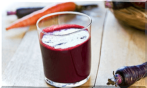 Purple carrot juice