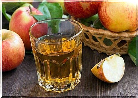 Fight kidney stones with apple cider vinegar