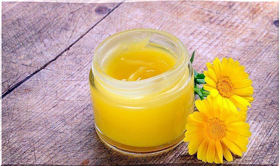 Arnica, one of the home remedies for phlebitis