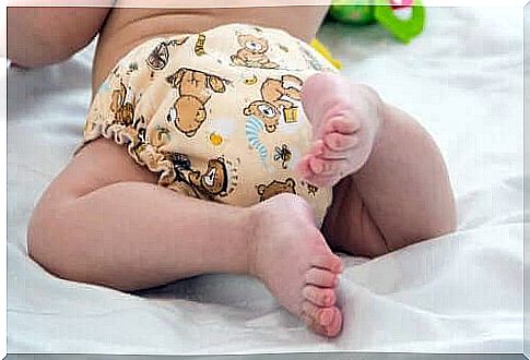 The pros and cons of washable diapers