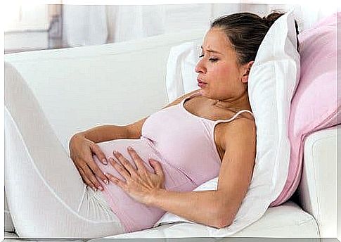 Abdominal pain during pregnancy can be caused by trial contractions