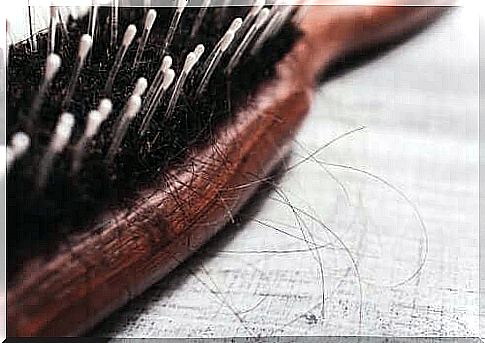 A brush with loose bristles